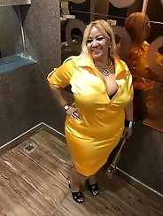 Sexy Thick Dominican Granny